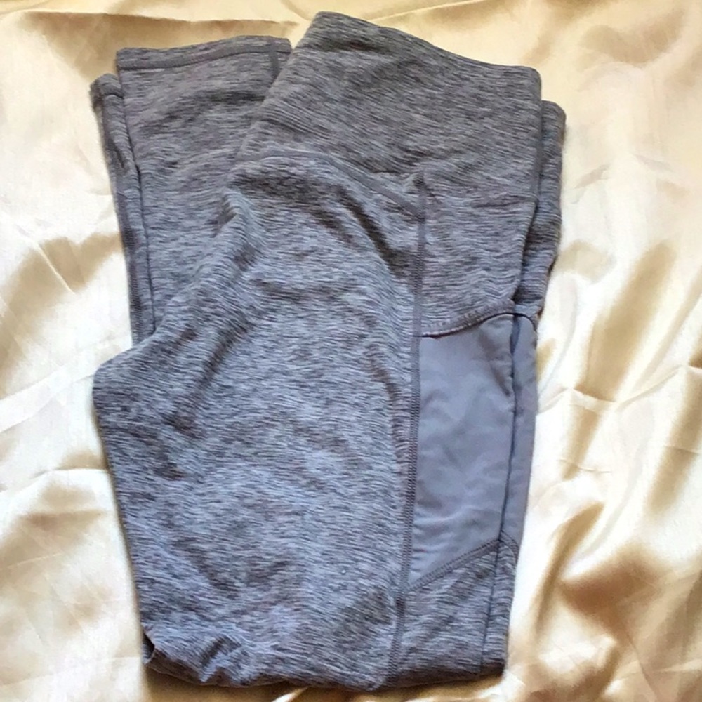 NWT Queenieke yoga pants. Size 16.
